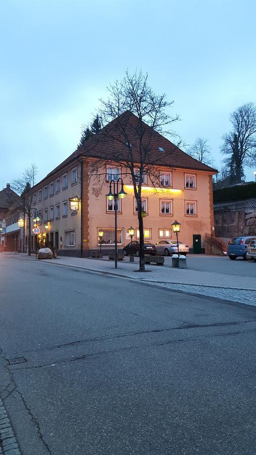 Schwarzwaldgasthof Baren Hotel Titisee-Neustadt Exterior photo